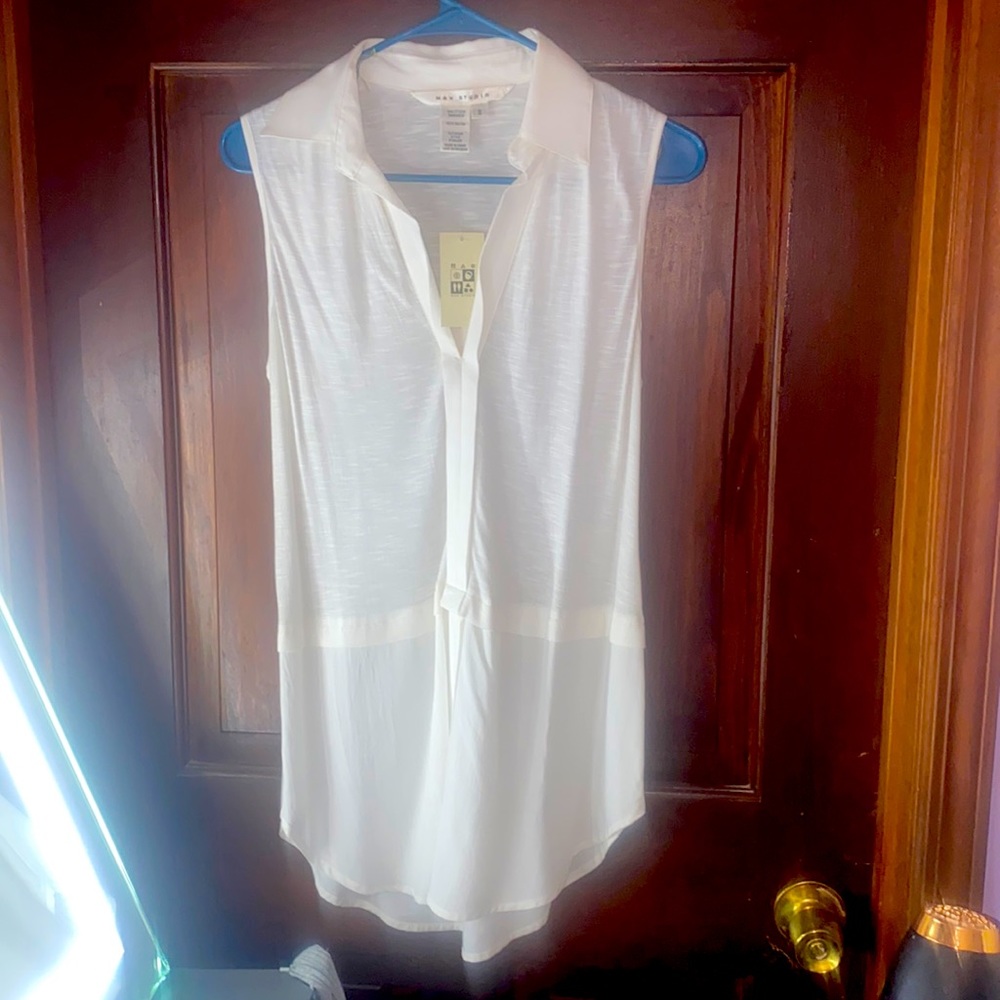 Nwt Max Studio sleeveless blouse